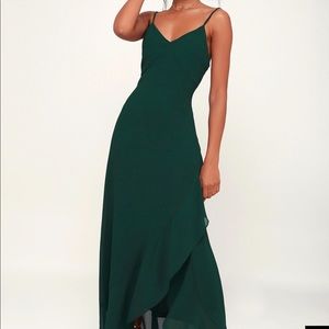 NWT Lulu’s green long ruffle dress